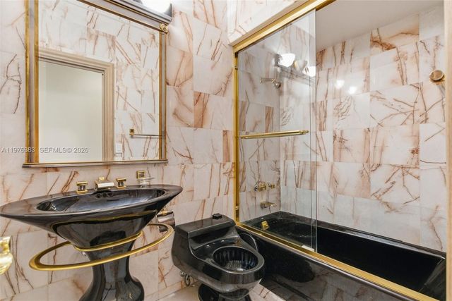 9930 SW 145th St, Miami, FL 33176