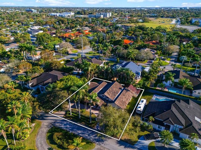 9930 SW 145th St, Miami, FL 33176