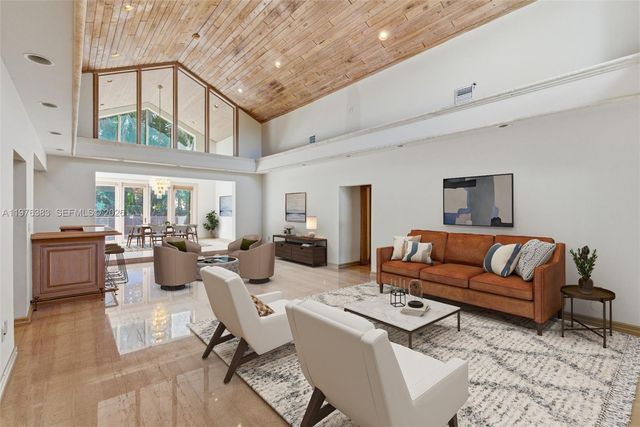 9930 SW 145th St, Miami, FL 33176