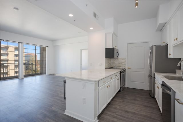 3225 Turtle Creek Boulevard 1706, Dallas, TX 75219