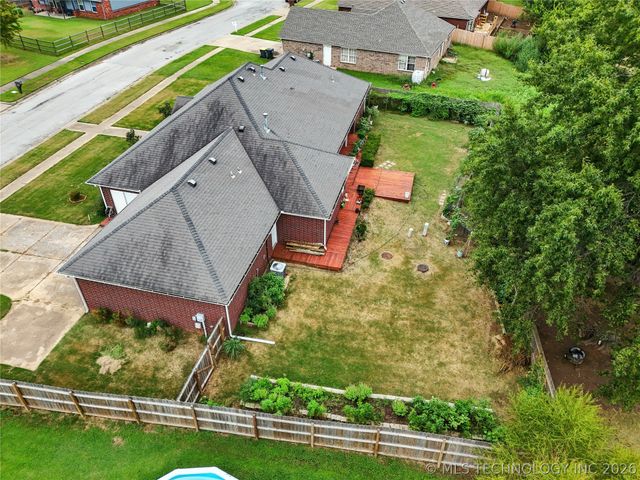 13846 S Nyssa Place, Glenpool, OK 74033