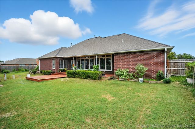 13846 S Nyssa Place, Glenpool, OK 74033