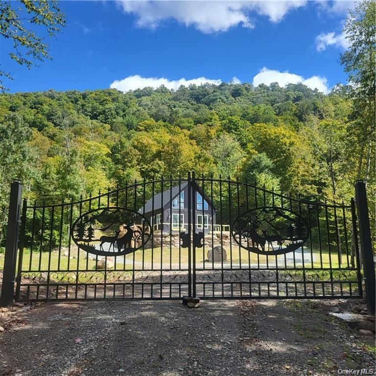 1211 Gulf Road, Livingston Manor, NY 12724