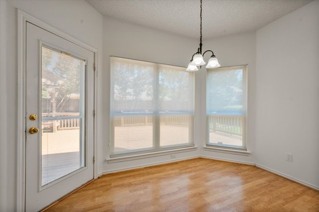 6505 Ashwood Drive, Arlington, TX 76016