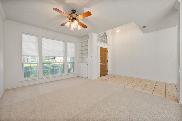 6505 Ashwood Drive, Arlington, TX 76016