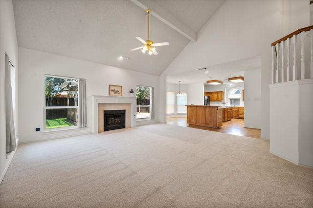 6505 Ashwood Drive, Arlington, TX 76016