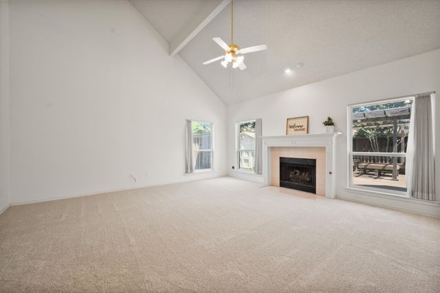 6505 Ashwood Drive, Arlington, TX 76016