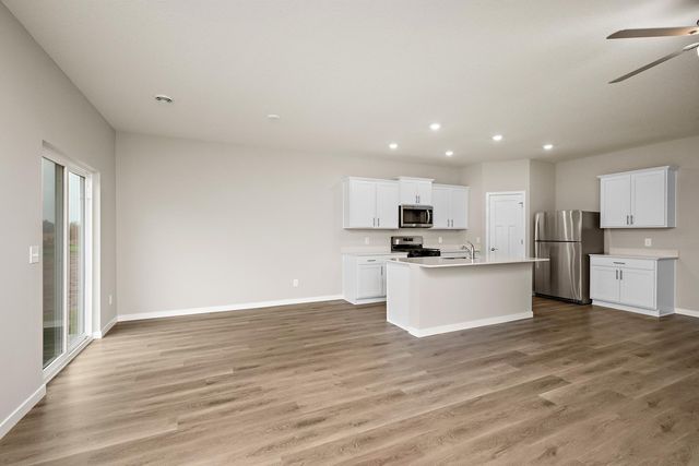 361 Florence Avenue S, Annandale, MN 55302