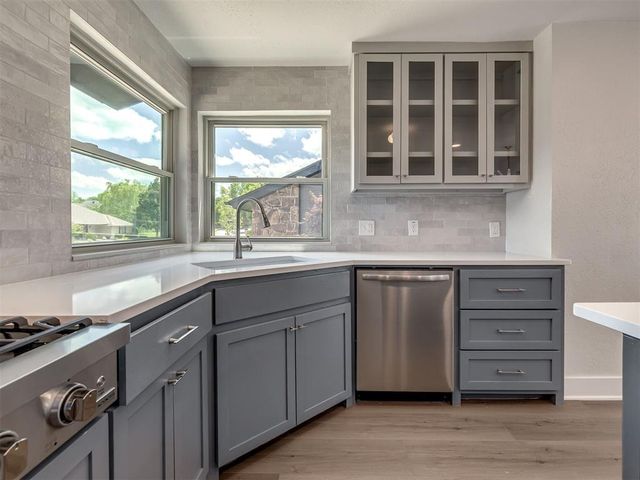 1801 Faircloud Drive, Edmond, OK 73034