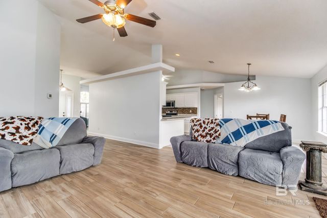 10675 Aloe Lane, Lillian, AL 36549