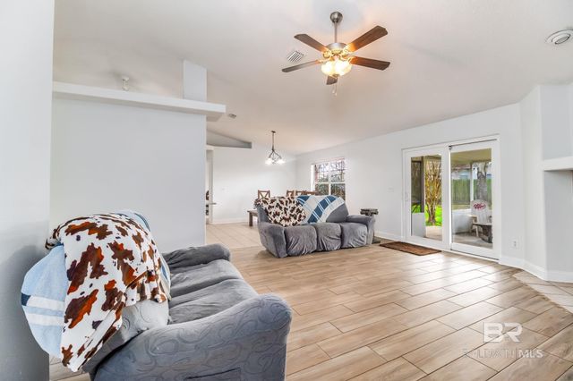 10675 Aloe Lane, Lillian, AL 36549