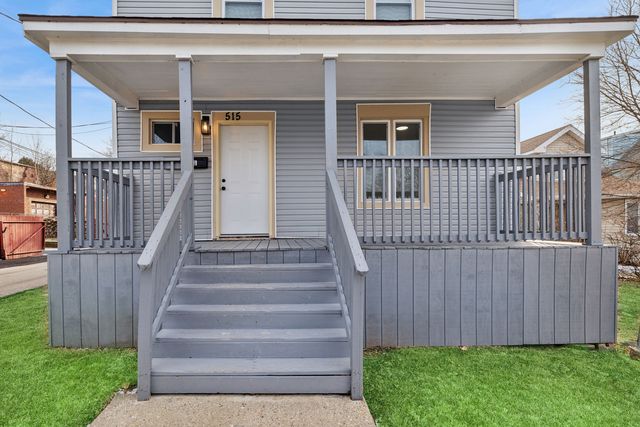 515 George Avenue 2, Waukegan, IL 60085