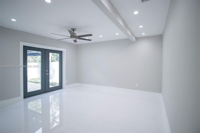 1321 NE 14th Street, Fort Lauderdale, FL 33304