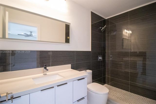 1321 NE 14th Street, Fort Lauderdale, FL 33304