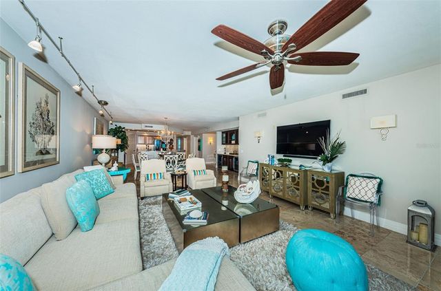 1350 GULF BOULEVARD 502, Clearwater Beach, FL 33767