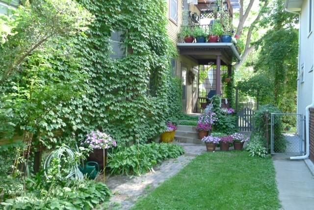 1722 James Avenue N, Minneapolis, MN 55411