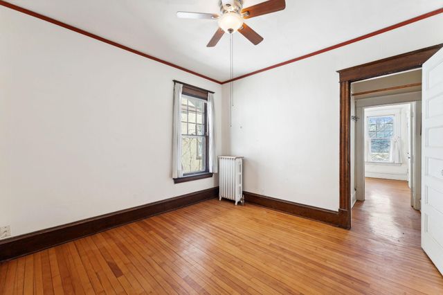 1722 James Avenue N, Minneapolis, MN 55411