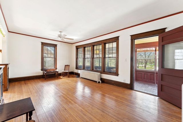 1722 James Avenue N, Minneapolis, MN 55411