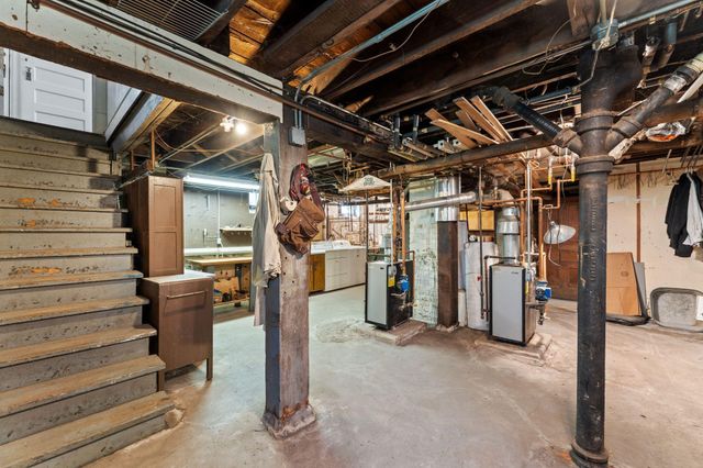 1722 James Avenue N, Minneapolis, MN 55411