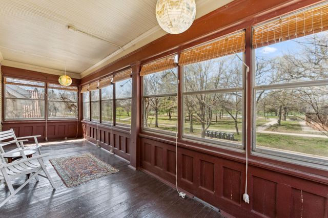 1722 James Avenue N, Minneapolis, MN 55411