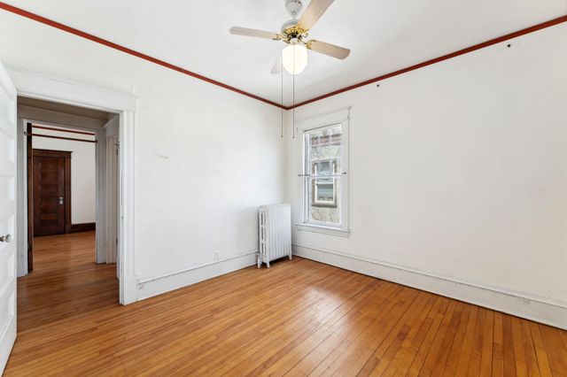 1722 James Avenue N, Minneapolis, MN 55411