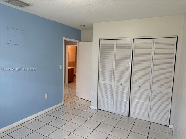 837 SE 8th Ct 4, Hialeah, FL 33010