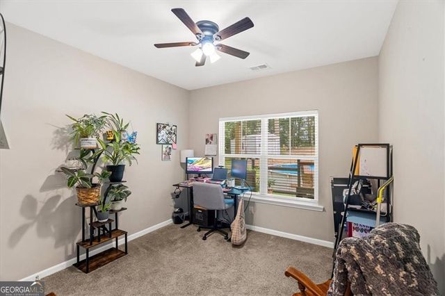 499 Oakland Drive SE, Calhoun, GA 30701
