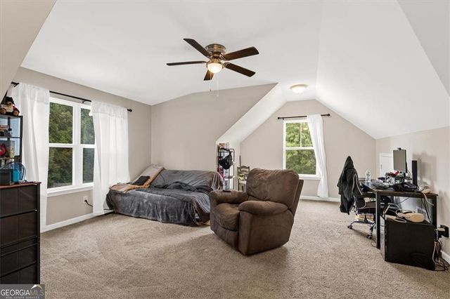 499 Oakland Drive SE, Calhoun, GA 30701