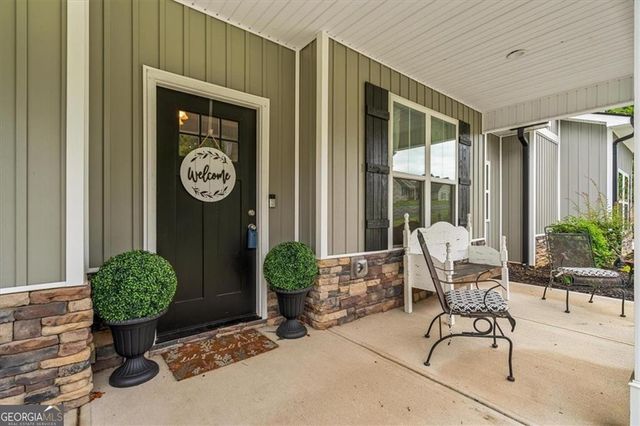 499 Oakland Drive SE, Calhoun, GA 30701