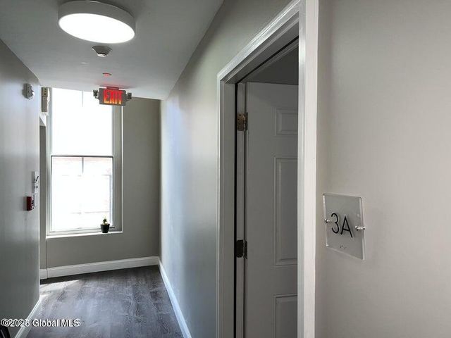 37 Maiden Lane 3A, Albany, NY 12207