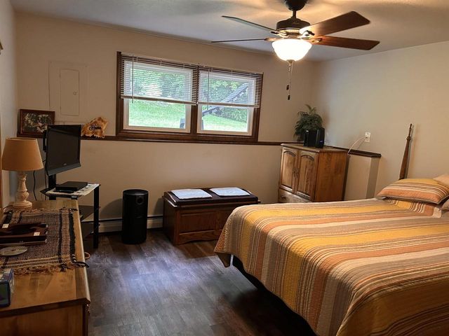 2590 CHERRYWOOD LANE, Green Bay, WI 54304