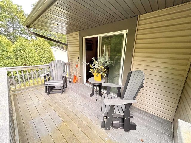 2590 CHERRYWOOD LANE, Green Bay, WI 54304