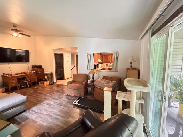 2590 CHERRYWOOD LANE, Green Bay, WI 54304