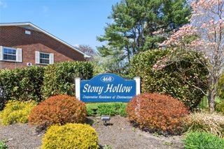 460 Old Town Road 19H, Port Jefferson Station, NY 11776