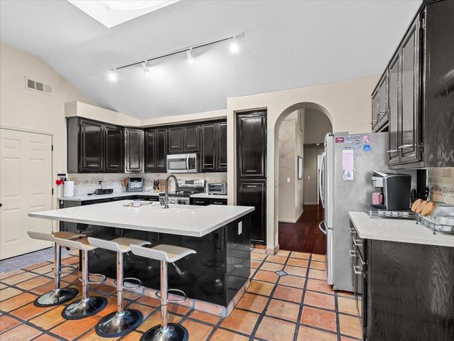 4021 Copper Penny Ct, Modesto, CA 95355