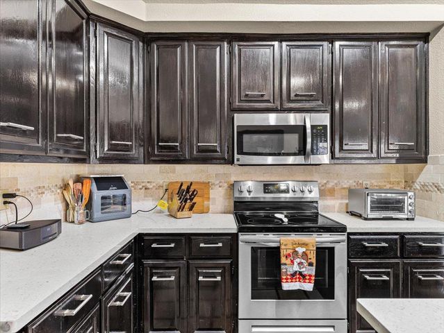 4021 Copper Penny Ct, Modesto, CA 95355