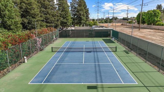 4021 Copper Penny Ct, Modesto, CA 95355