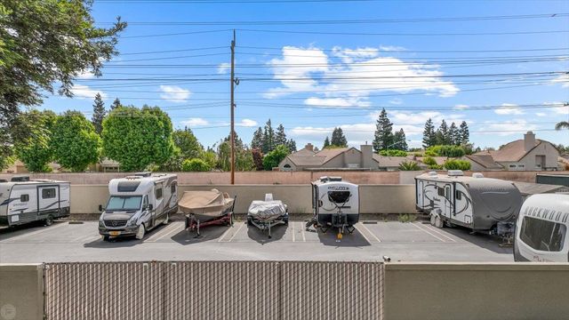 4021 Copper Penny Ct, Modesto, CA 95355