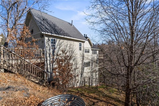 1212 Portillo, Lake Arrowhead, CA 92352