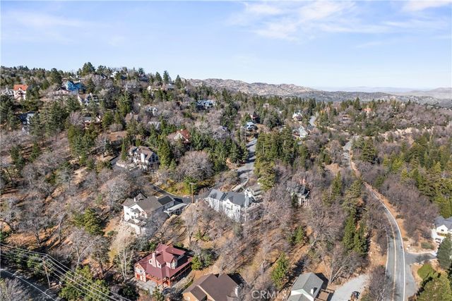 1212 Portillo, Lake Arrowhead, CA 92352