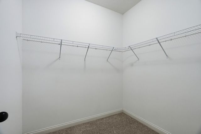 1043 Founders Ln, Portland, TN 37148