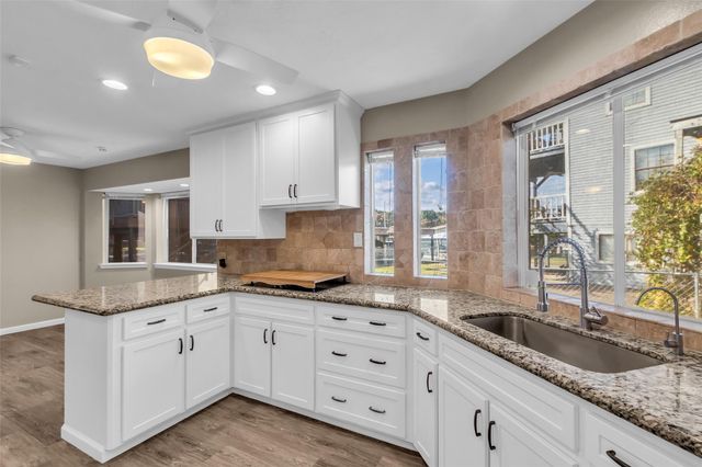 14263 Shadow Bay Drive, Willis, TX 77318