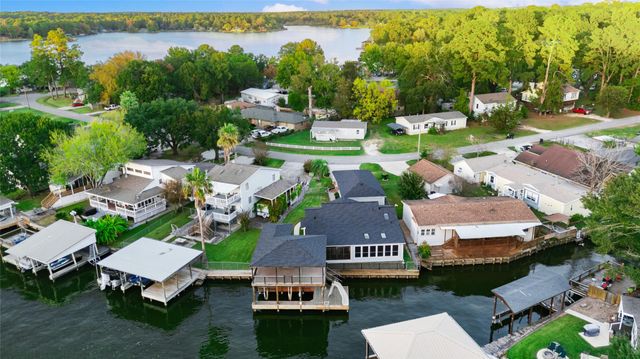 14263 Shadow Bay Drive, Willis, TX 77318