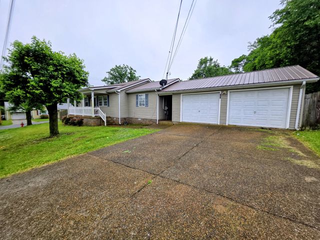 108 Arnold St, Centerville, TN 37033
