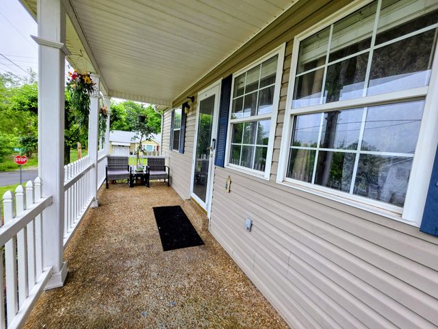 108 Arnold St, Centerville, TN 37033