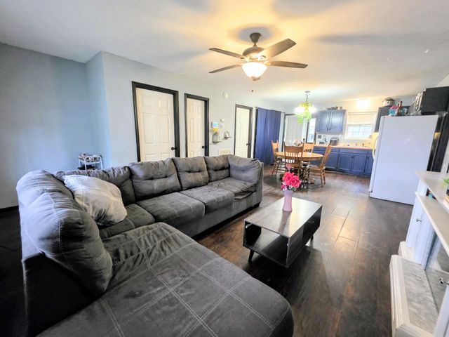 108 Arnold St, Centerville, TN 37033