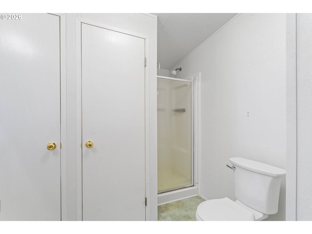 Image 23 of property listing at 1422 Sw WESTVALE St 102, Mc Minnville, OR 97128