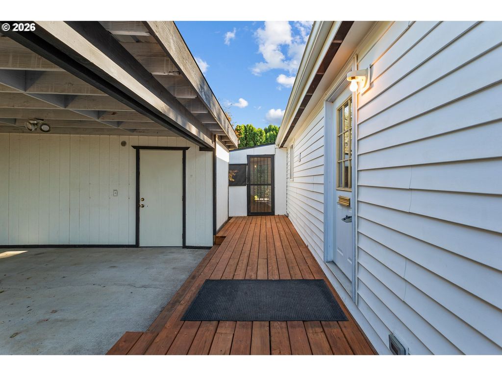 Image 34 of property listing at 1422 Sw WESTVALE St 102, Mc Minnville, OR 97128