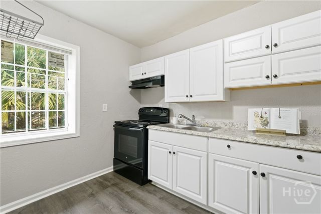 1920 Lloyd Street, Savannah, GA 31405