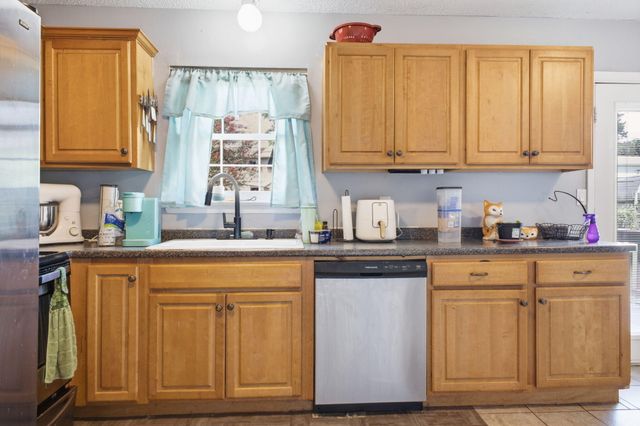 1835 S Prairie Circle, Hixson, TN 37343